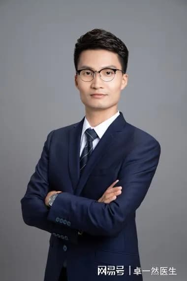 整形医生卓一然：双眼皮宽度选择指南