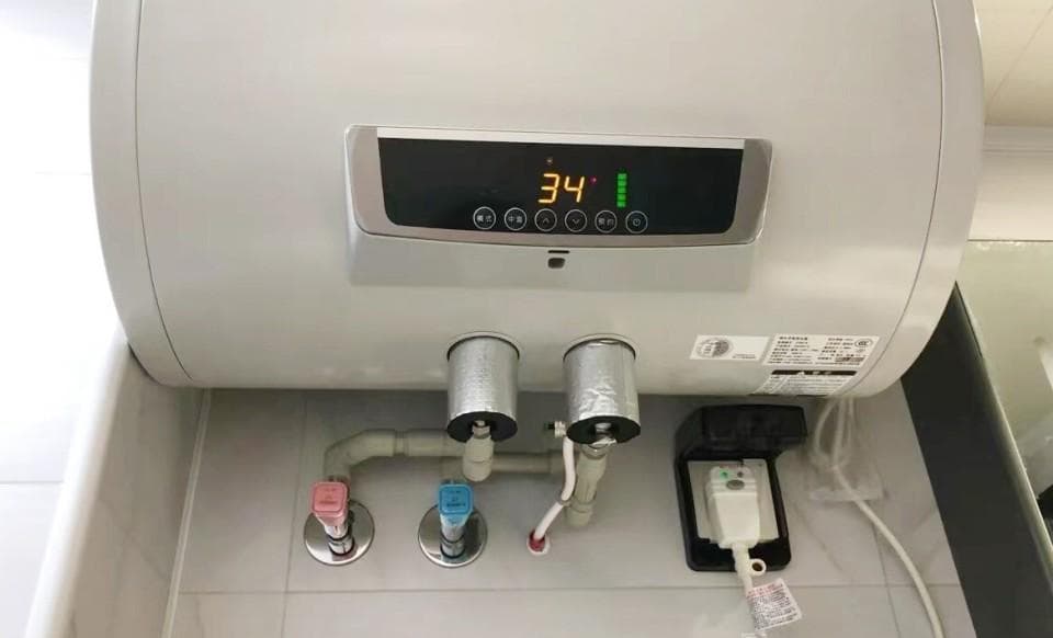 电热水器24小时开启？内行人：这样做不仅费电还危险！