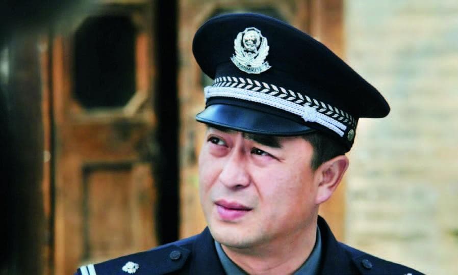 警察，就是这样的