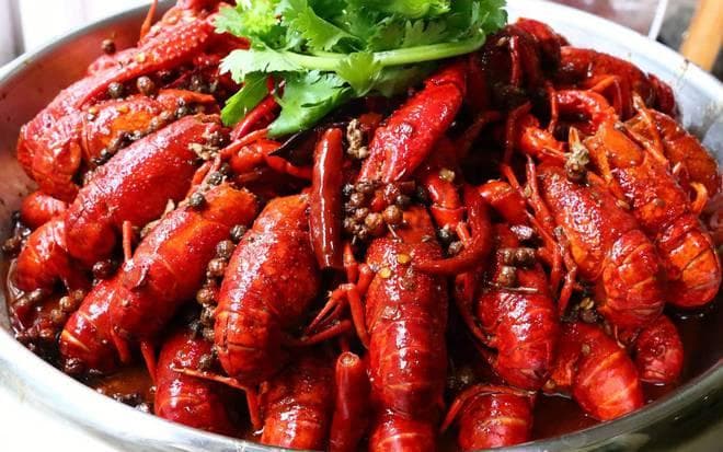 做小龙虾，只放十三香就“废了”，牢记4种香料，香辣爽口又过瘾