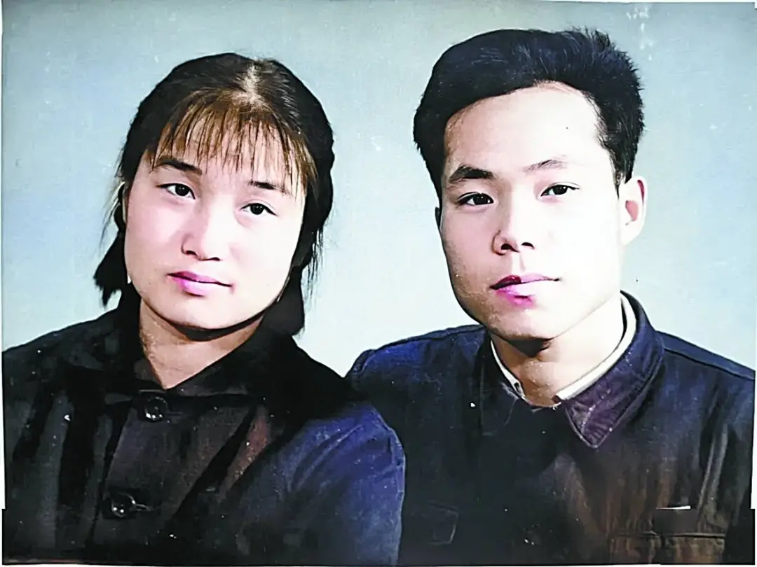 65年前，站在毛主席身边的“金童玉女”，曾在荆门工作