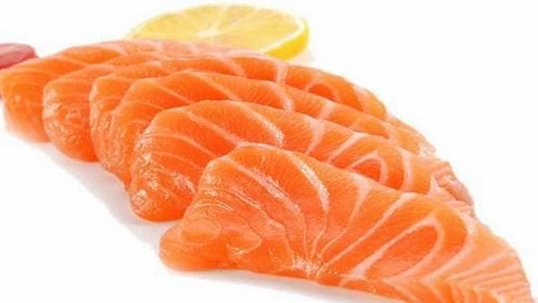 痛风患者能否食用三文鱼？专家解读嘌呤摄入量控制标准