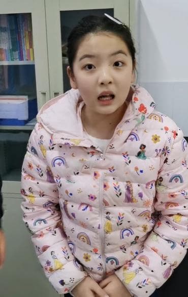 王大艺十年网红路：从班主任女儿到百万粉丝，她如何应对质疑声？