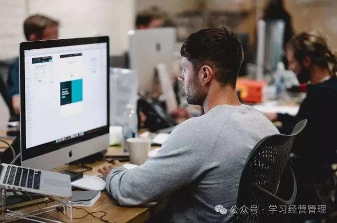 强留员工加班，真能提高工作效益吗？福特公司：加班有损企业利益