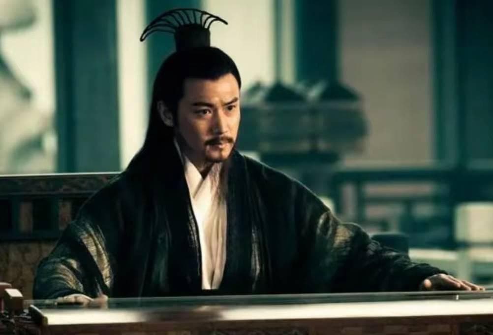 诸葛亮为什么要一定要处死“干儿子”马谡？