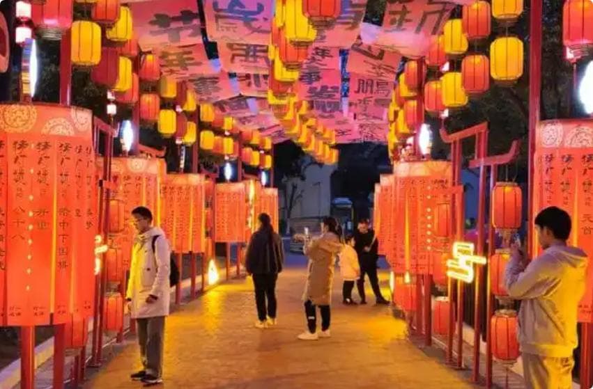 庙会活动筹备方案：如何打造一场精彩纷呈的庙会