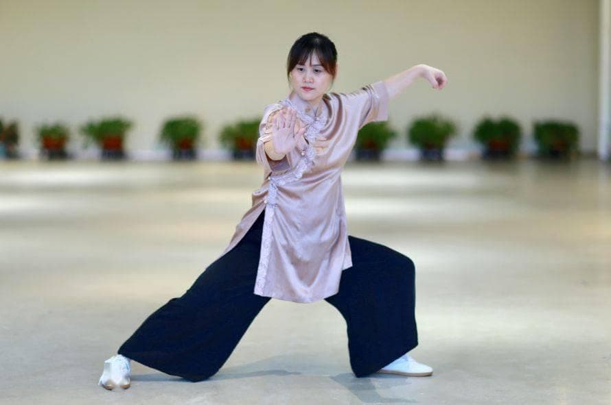 每天练练太极拳，祛除身体困扰，拥有健康生活