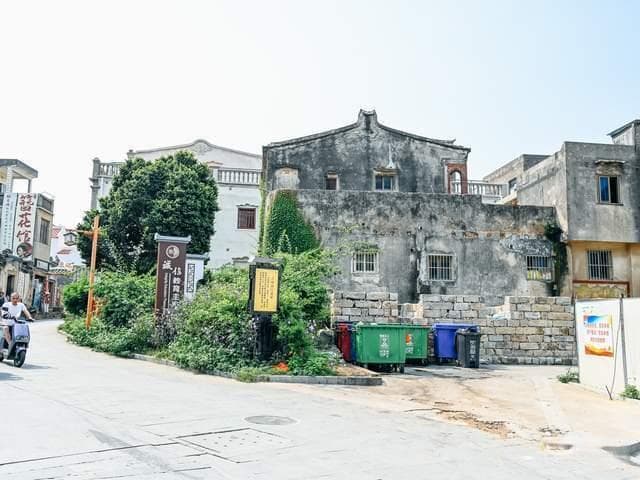 东山岛这条不足1公里老街，却有600多年历史，左耳天台是最佳机位