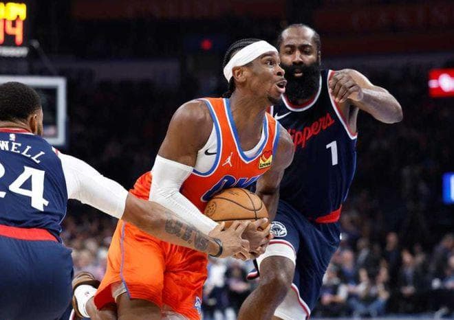 3胜7负，还创NBA历史尴尬纪录！NBA赛季夺冠热门，逐渐成纸老虎