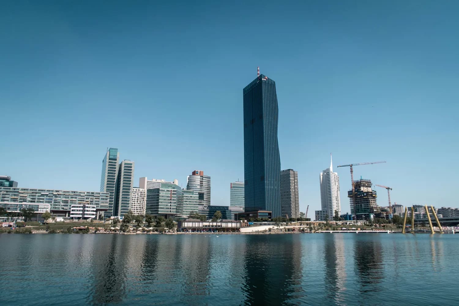 山东新旧动能转换提速，经济增速跑赢全国