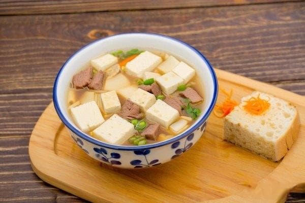 猪血豆腐汤的功效与作用 猪血豆腐汤的食用价值