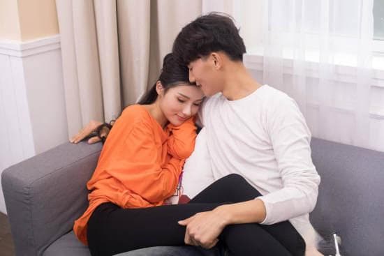 夫妻冷战不说话多长时间离婚