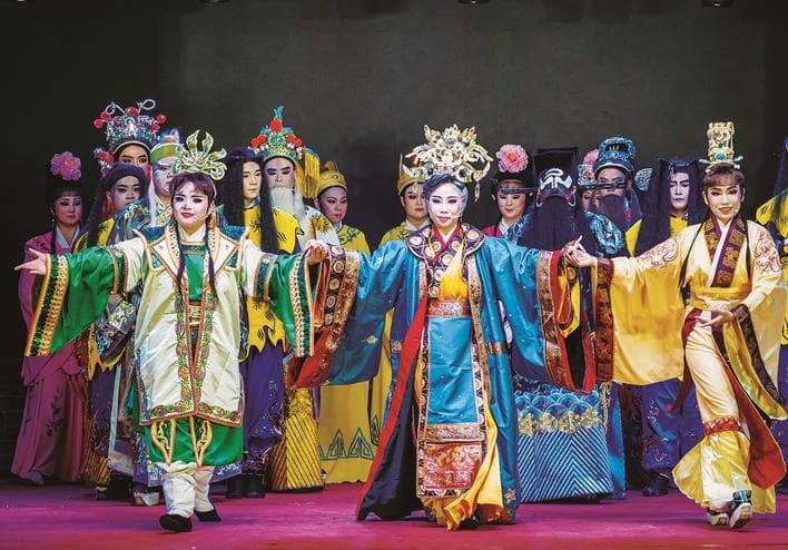 首个在漳注册的台湾歌仔戏团开演