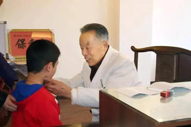国医大师王烈：三期辨证序贯治疗鼻性哮喘