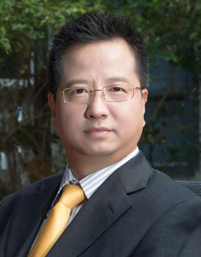 急性腹痛：别急着怪肠胃，可能是身体的求救信号！
