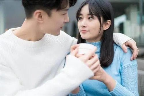 恋爱中的两个人，至少要满足这4个基本要求，才算是真正“合适”