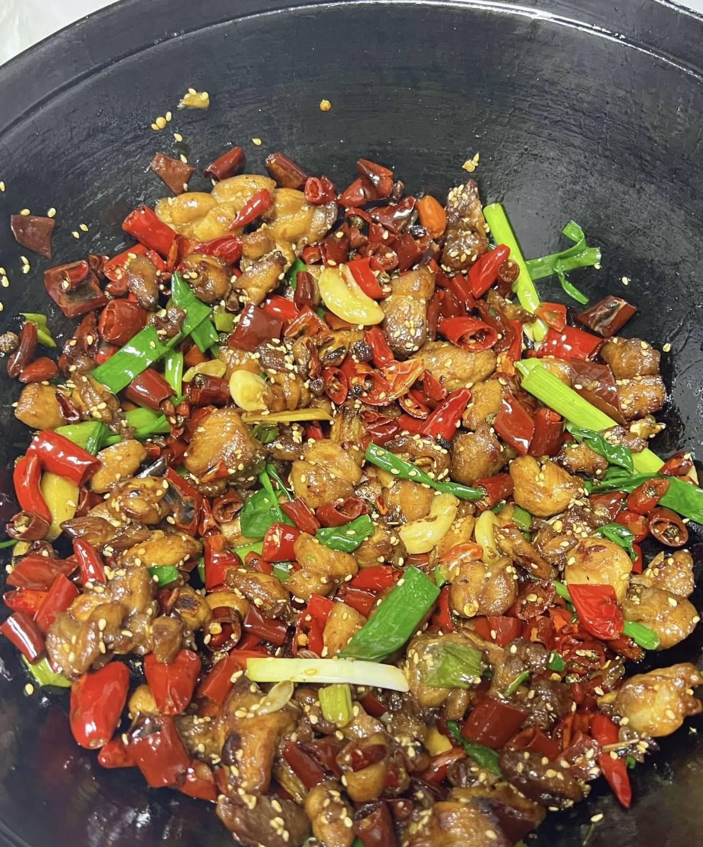 川香辣子鸡：舌尖上的川味热辣狂欢，鸡肉与麻辣的激情碰撞