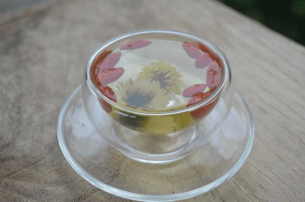 胎菊和贡菊：究竟哪个更好？