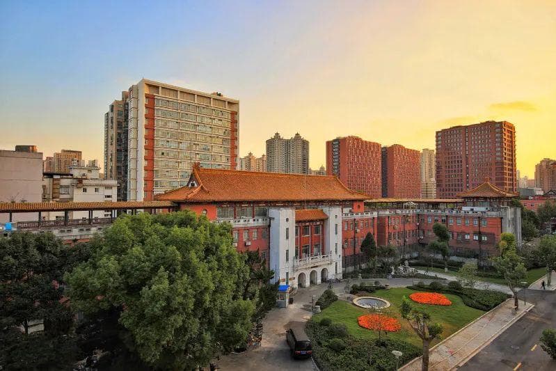 培养出39名院士，这所医学院是怎么做到的？