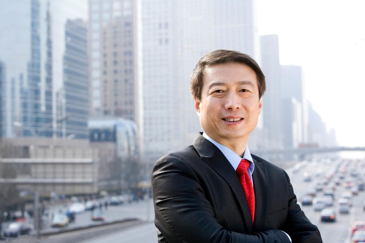 GM是什么职位？详解总经理的职责与权力范围