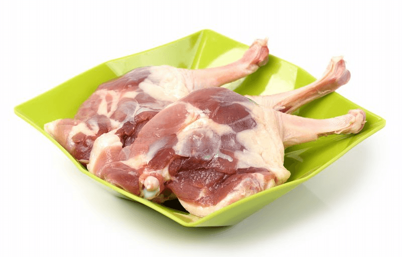 鸡和鸭哪个营养更好？从食材到烹饪的全面解析