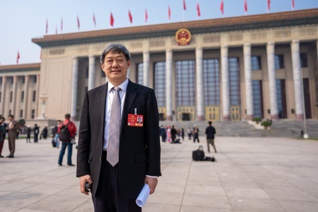 委员呼吁：中医药产业高质量发展需要高素质专业化监管队伍