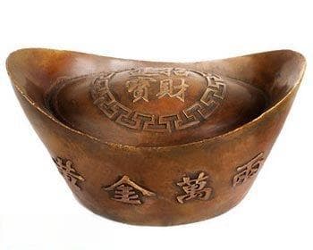 三个元宝寓意：富贵、团圆、平安