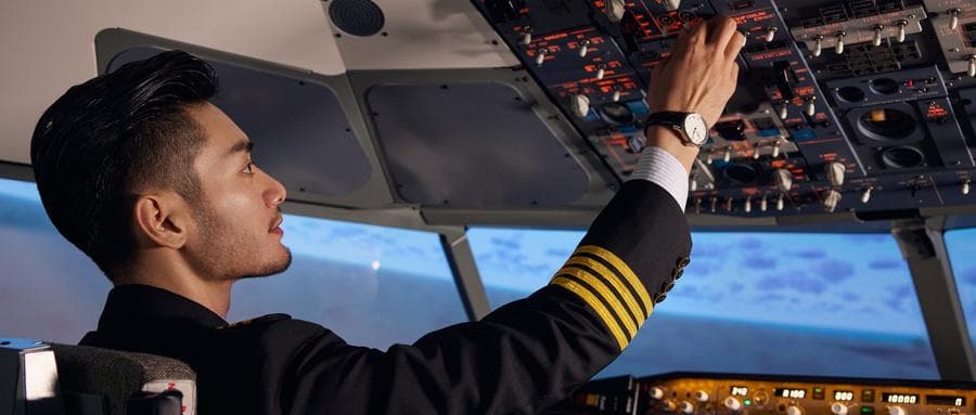 全国空军飞行学院有几所？看空军招飞最好的5个专业