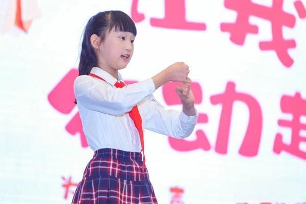 学手语的少年们