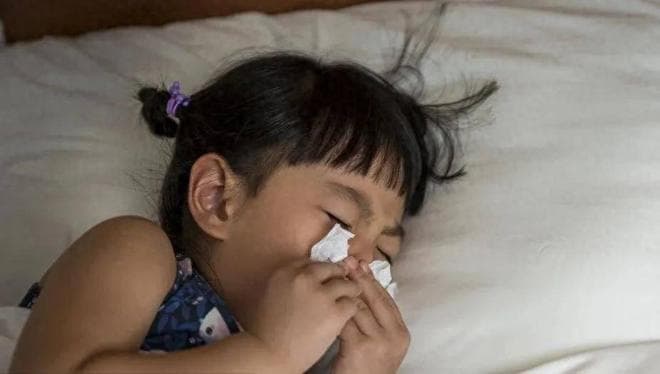 为什么感冒后一直鼻塞流鼻涕？通过鼻涕颜色来判断病情，靠谱吗？