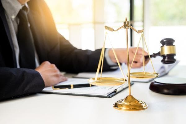 摩托车交通事故赔偿计算方法与法律依据