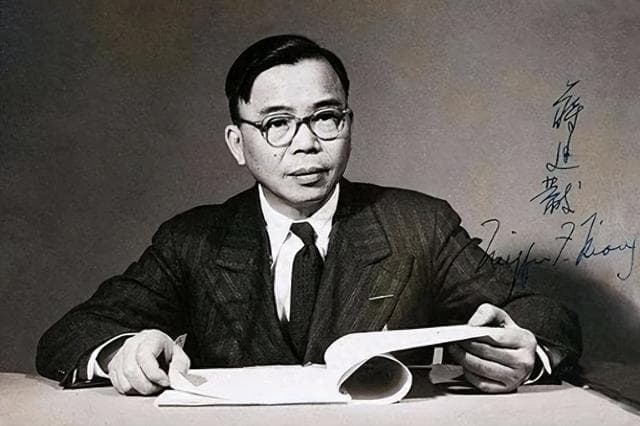 蒋廷黻：清政府的灭亡，是清朝自己瓦解的