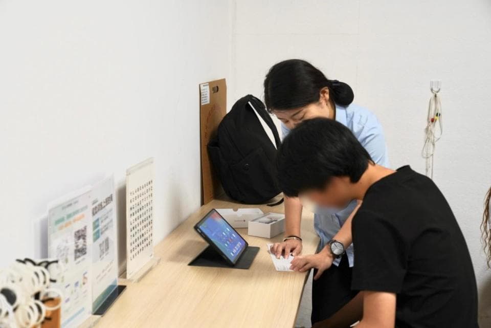 视觉训练是智商税？20次视觉训练助男孩摆脱斜视困扰