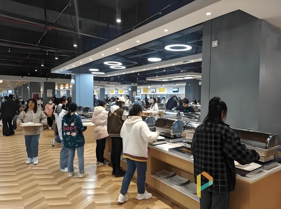 你对在单位里「和谁一起吃午饭」背后蕴含的学问有什么看法？