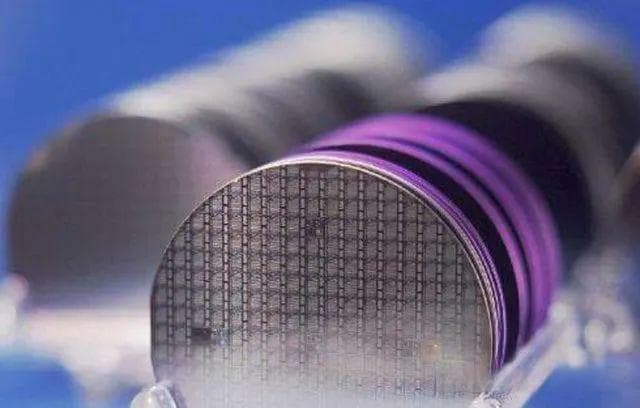 显微DIC技术用于温度变化下单晶硅膨胀系数（CTE）测量