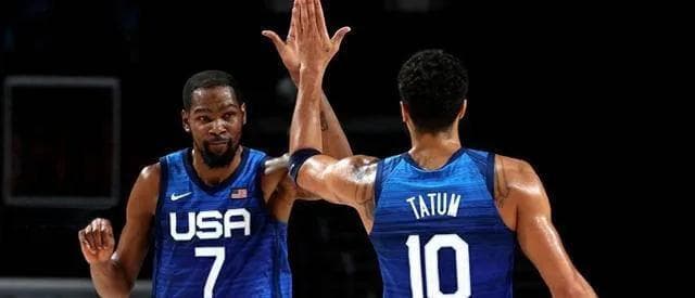 NBA与FIBA的规则差异：深度解析篮球竞技的不同之处