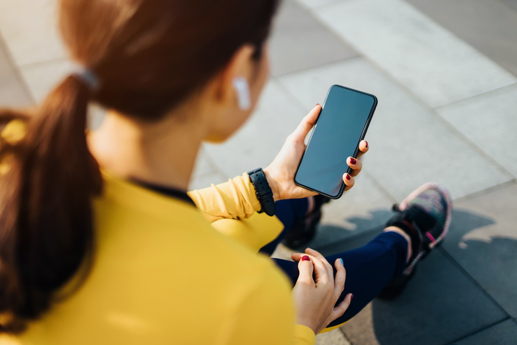 一部 Android 手机上可以安装多少个 eSIM？