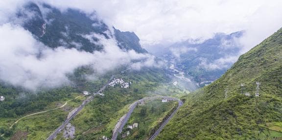 中国最凉快的3座城市，19°C的夏天让空调下岗，适合中老年人康养