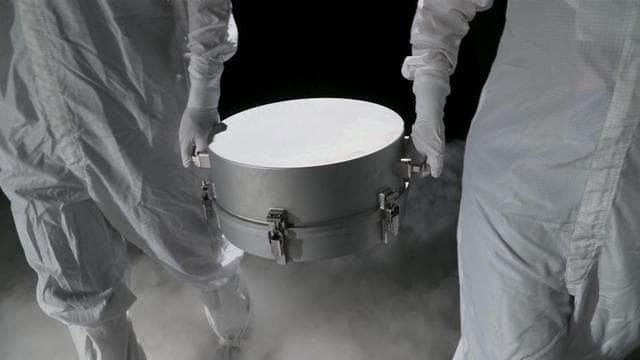 NASA的OSIRIS-REx小行星样本揭示了地球生命起源的有趣线索