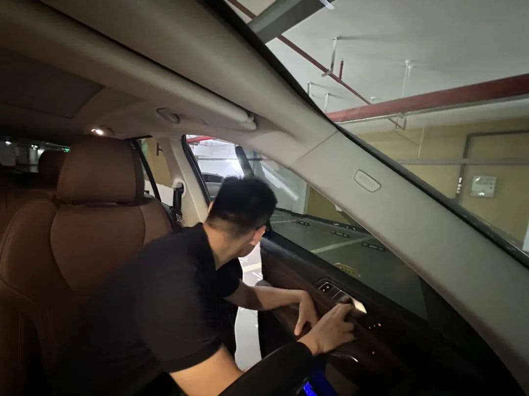 "开门杀"事故频发，谁该为此担责？律师权威解读来了