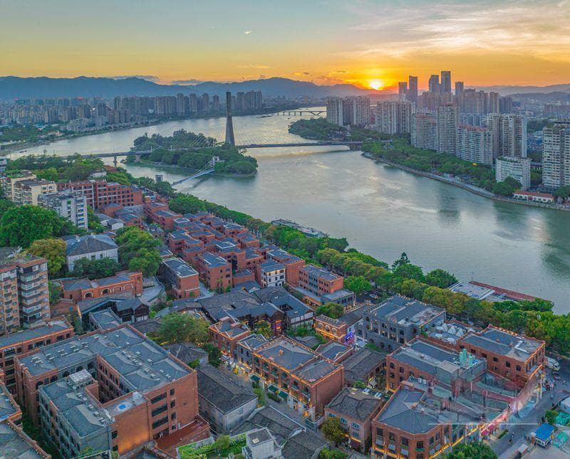《猎罪图鉴2》热播带火福州旅游，多地成网红打卡地