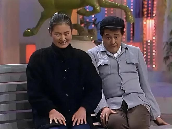 赵本山首次登春晚，竟靠黄晓娟爆红！