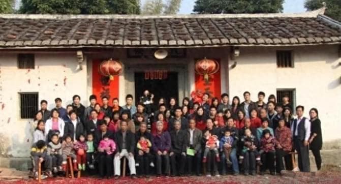 曾经红极一时的"按辈分取名"，为什么现在却不流行了呢？过时了吗