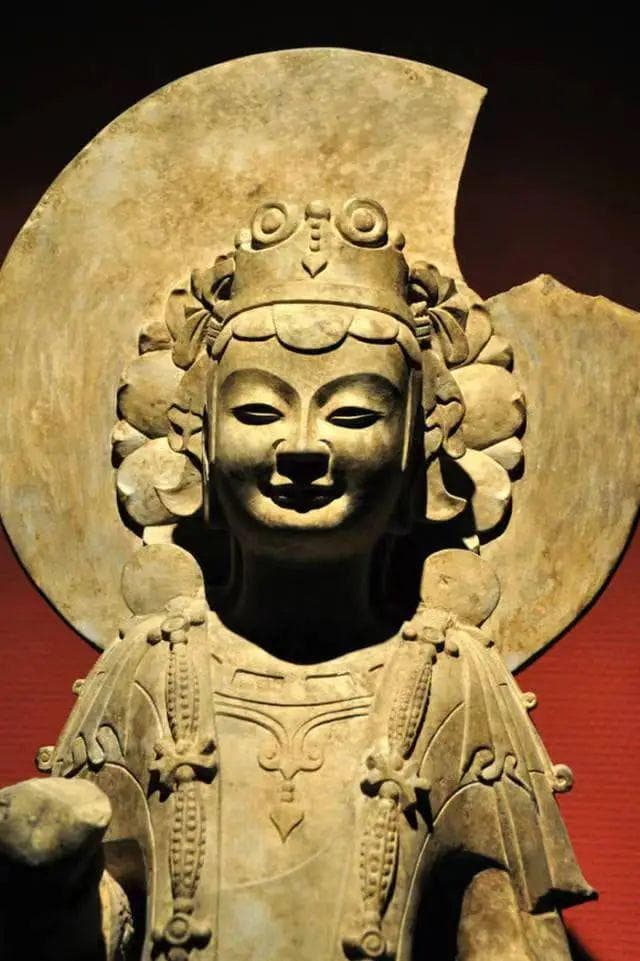 佛像背后为何有"光环"