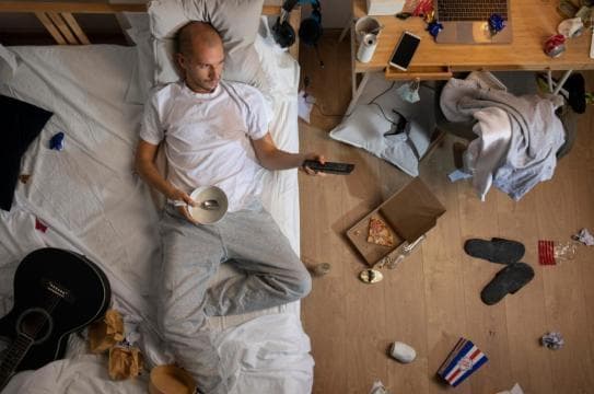 赖床对睡眠是好是坏？