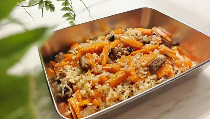 新疆羊肉抓饭