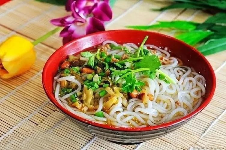 来广西不可错过的10大特色美食小吃，错过太可惜！