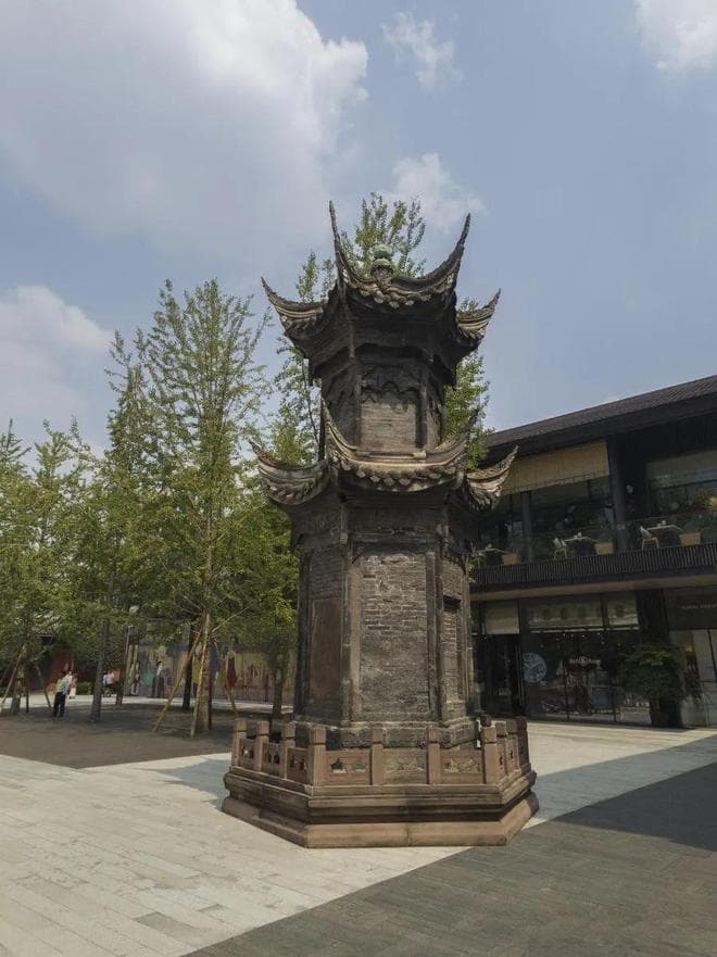 成都十大必去景区：从都江堰到熊猫基地，玩转成都必看景点全攻略