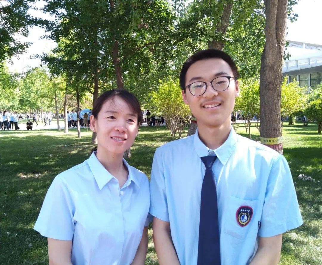 “榜样在身边”之名师篇：张静老师的事迹介绍