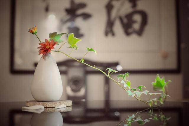 践行君子“七慎”，人生少走弯路